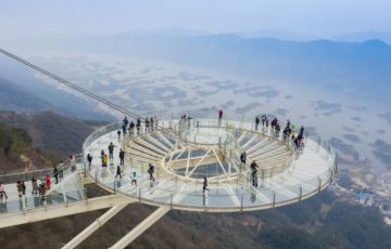 行業解析|景區網紅玻璃觀景臺如何建造？