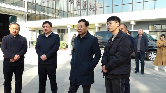 河南省文旅廳副廳長李延慶蒞臨名揚游樂，深入調(diào)研游樂設(shè)備產(chǎn)業(yè)發(fā)展態(tài)勢